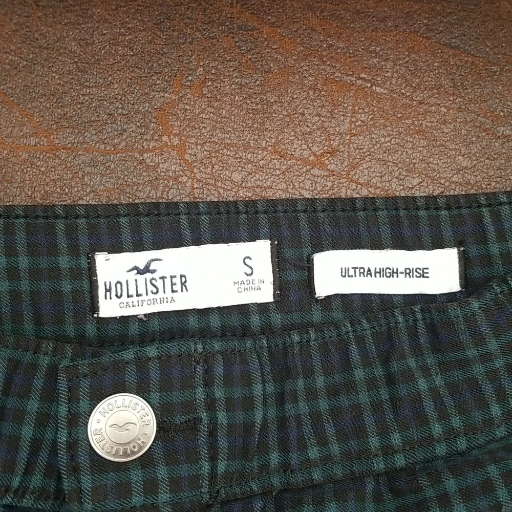 #R - Hollister Women Ultra High Rise Plaid Pants Blue Green Black Size S - Picture 2 of 11